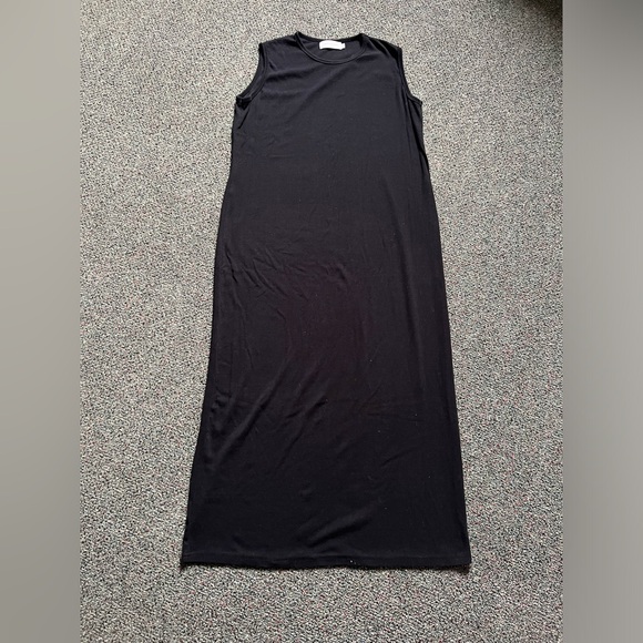 Modest Black Ribbed Stretchy Sleeveless Layering Round High Neck Maxi Midi Dress - Picture 8 of 16